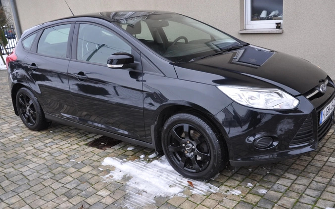 Ford Focus cena 27500 przebieg: 126000, rok produkcji 2011 z Nowa Sarzyna małe 211